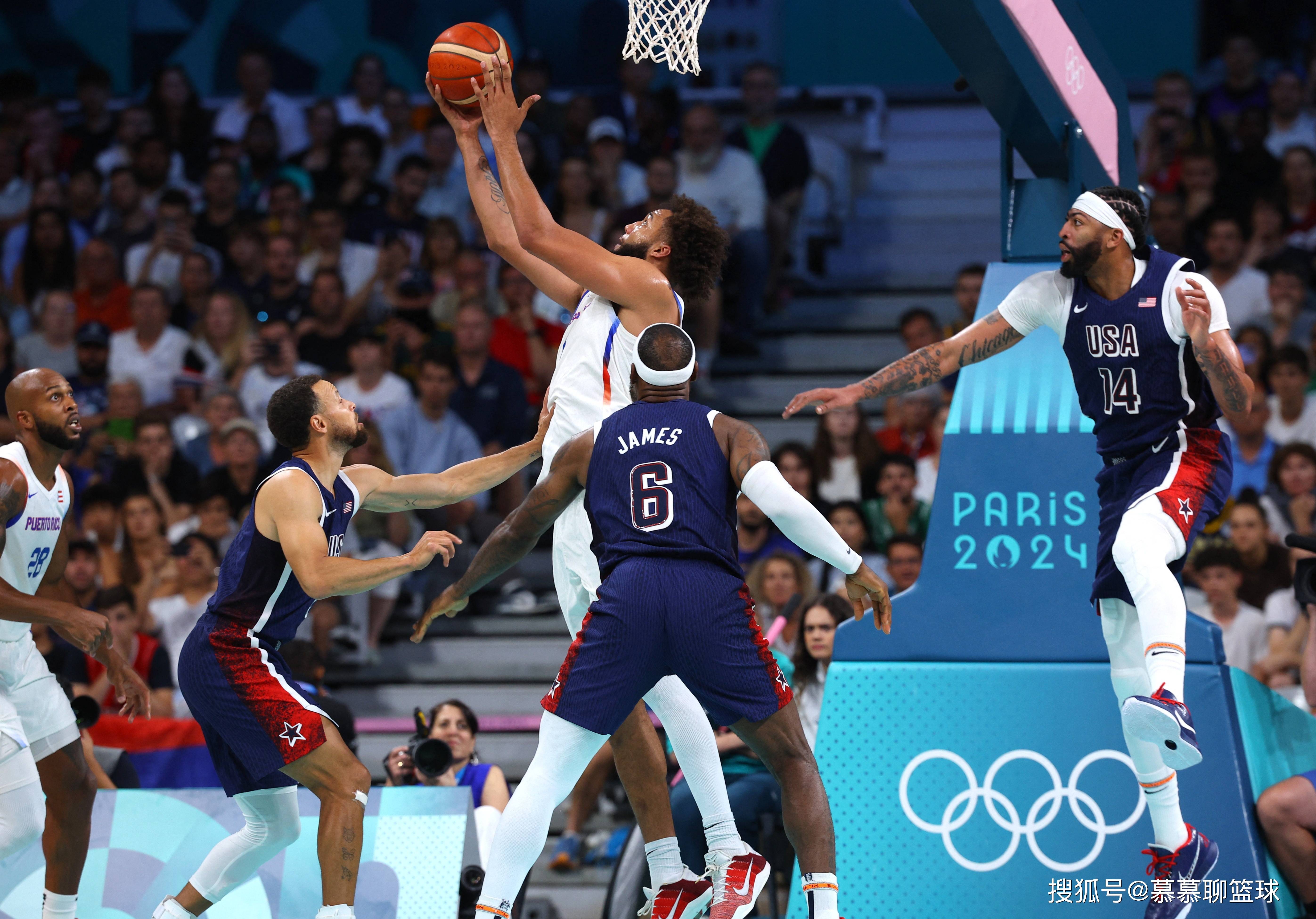 在线体育-关于深圳男篮训练开放日，今夜状态回暖引欢呼，NBA总决赛在即，阵容厚度经受考验的信息