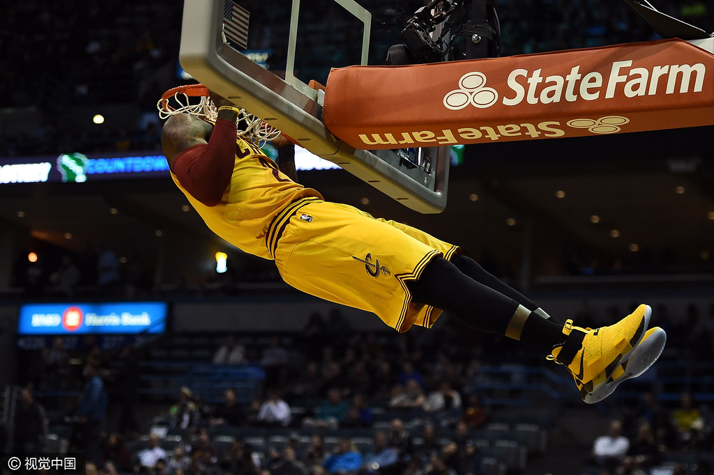 体育娱乐-包含从马龙怒砍42分到克里夫兰骑士刷新队史纪录备战欧联,Faker与90激战瑞士队分钟的词条